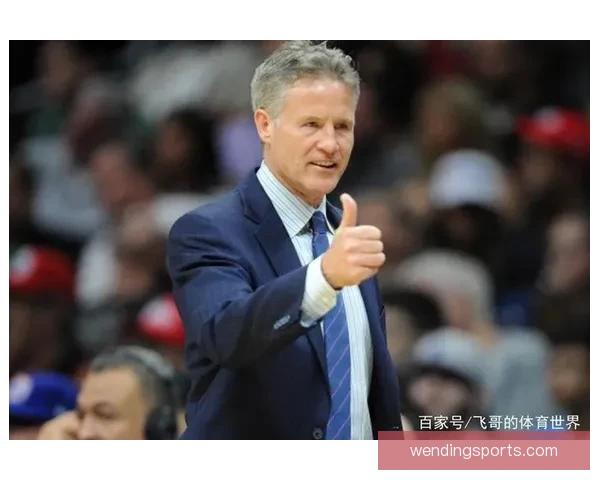 以萨顿批评萨拉赫自私只顾个人表现忽视球队应私下沟通教练为核心